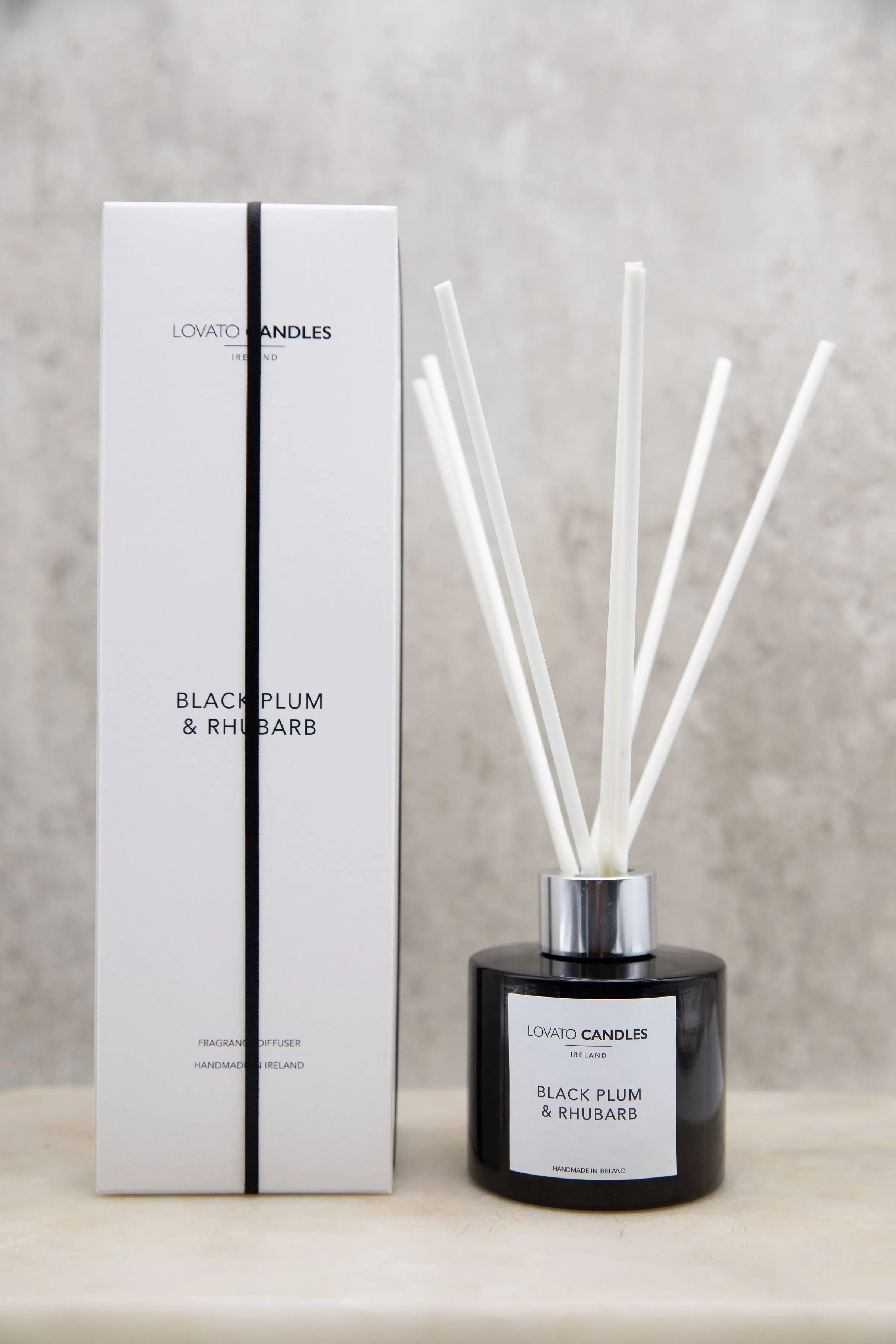 Black Diffuser - Black Plum & Rhubarb