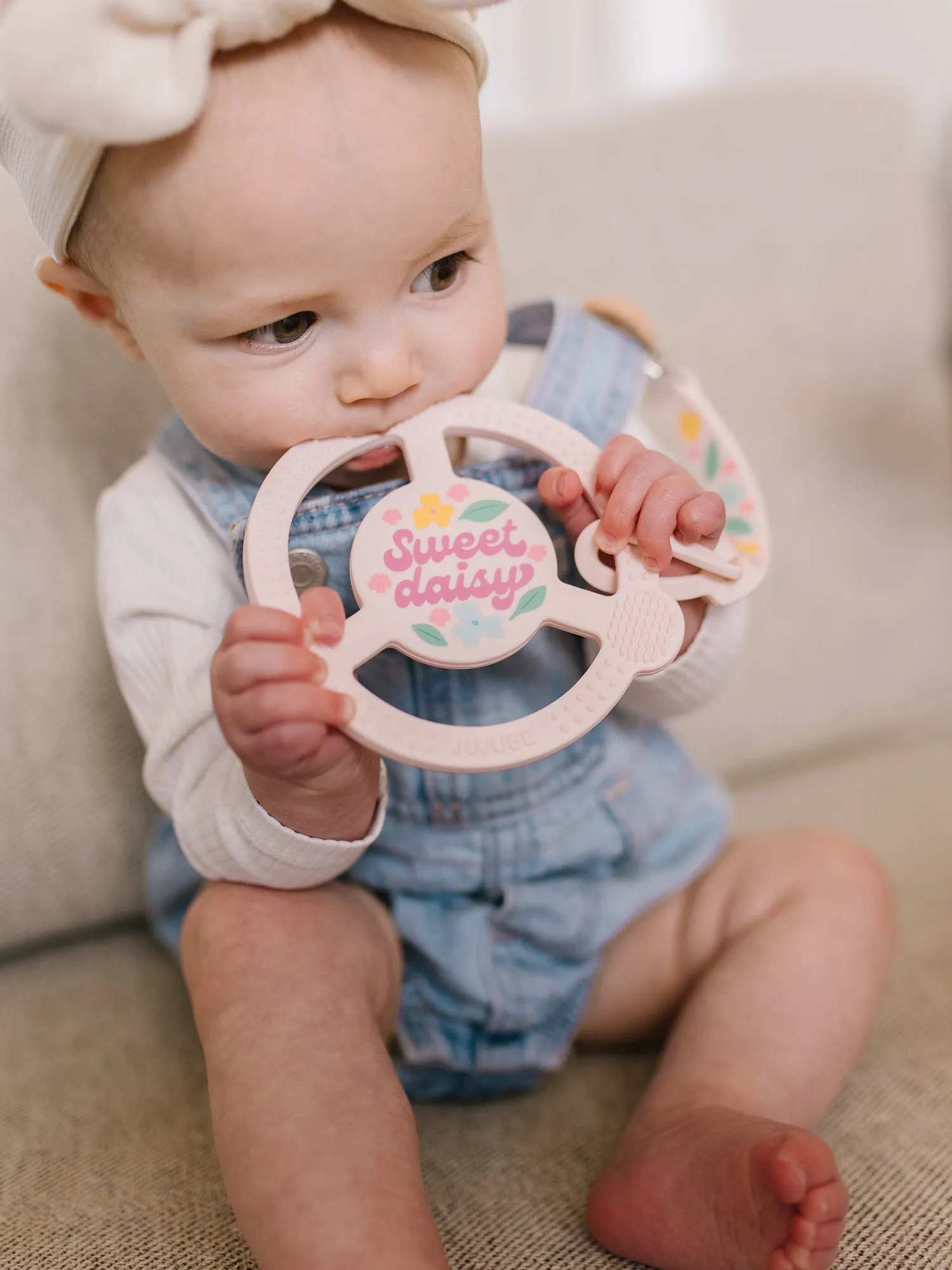 Silicone Teether Ring & Detachable Clip - Sweet Daisy